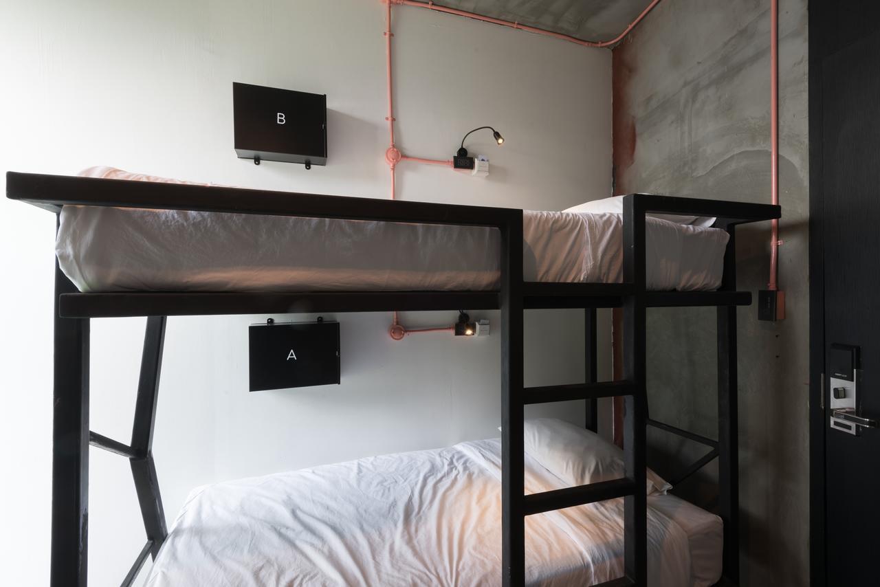 Thrive The Hostel : Patpong By The Belle Bangkok Exterior foto